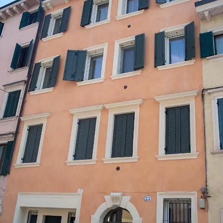 호텔 Maison Calcirelli *