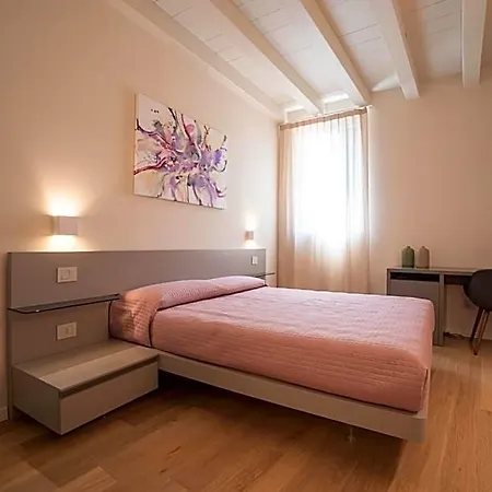 Hotel Maison Calcirelli *