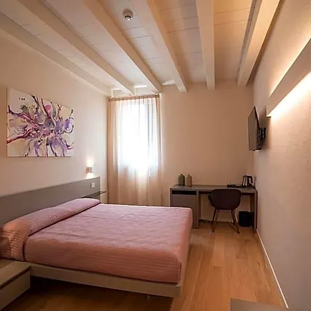 Maison Calcirelli Hotel Verona