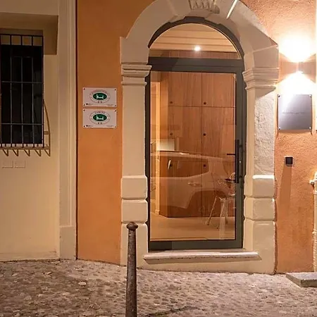 Maison Calcirelli *