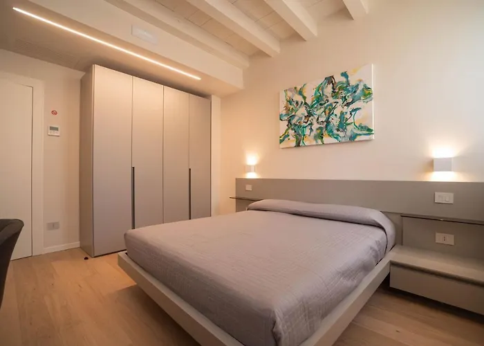 Maison Calcirelli מלון